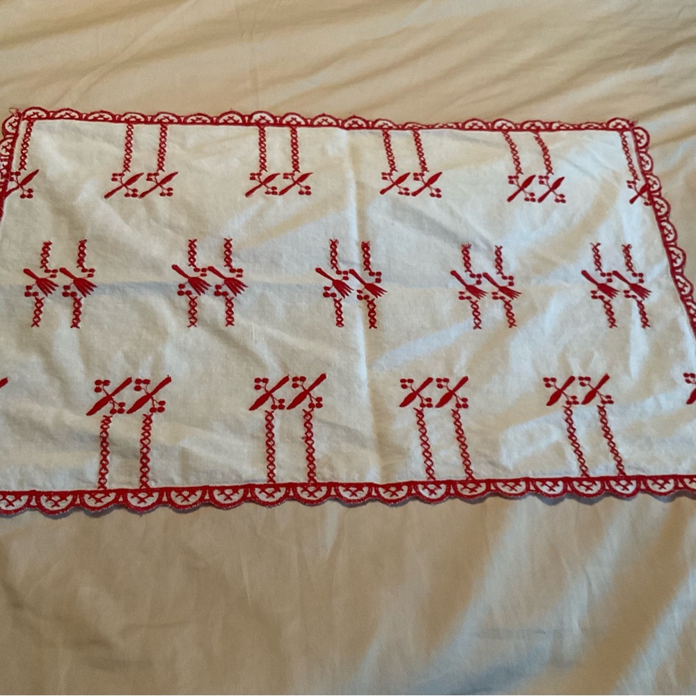 Vintage Table Scarf